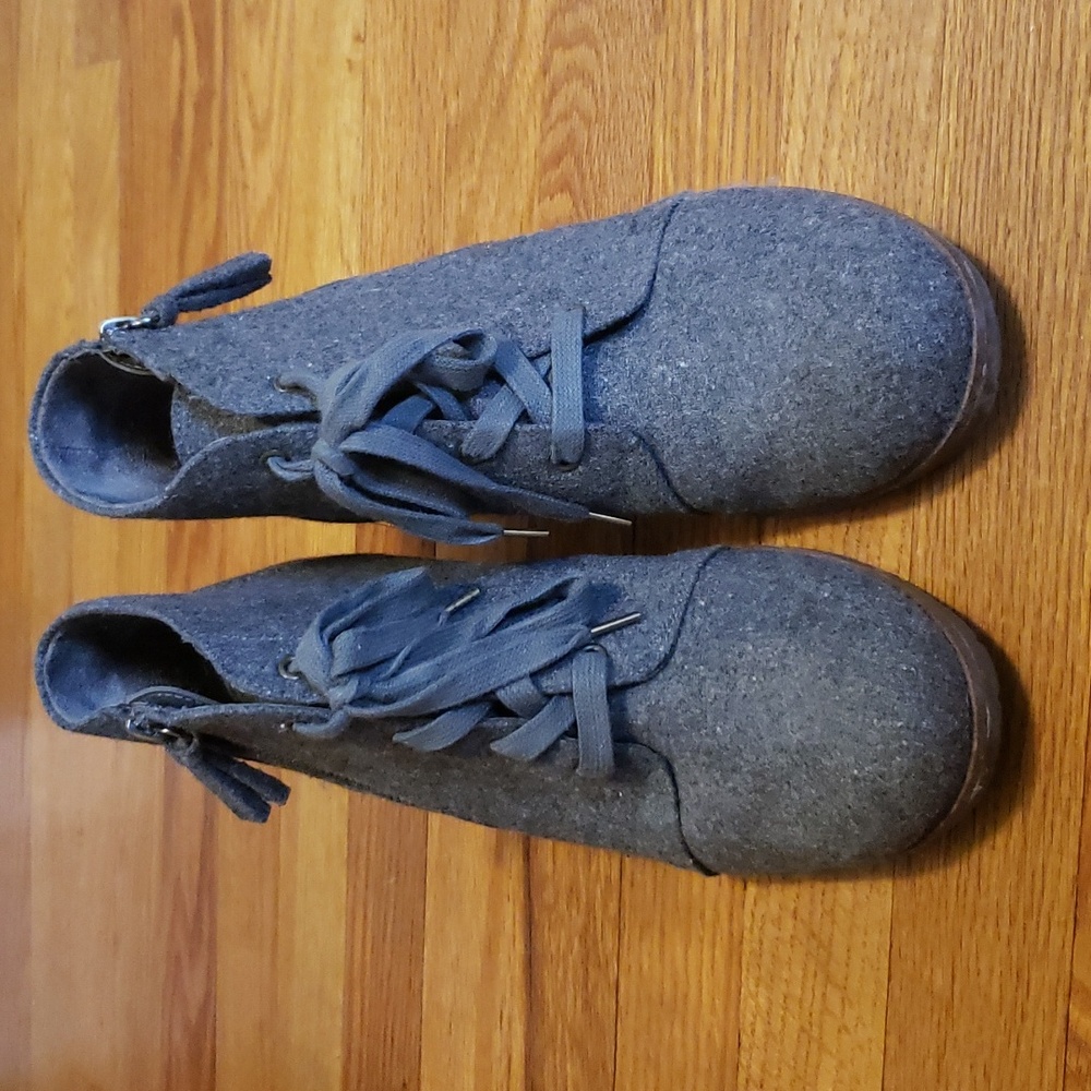 Dr. Scholl's Nelly Wedge Bootie